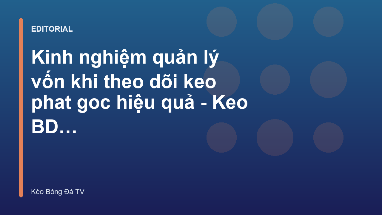 Người chơi đang phân tích dữ liệu kèo phạt góc trên máy tính